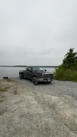 I love my shitboxes #dr650 #dodge #12valve #suzuki #dirtbike 