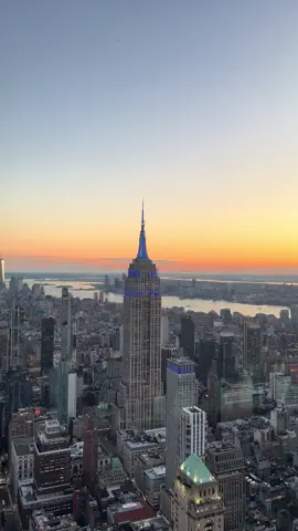 #newyorkcity #summitonevanderbilt #empirestatebuilding #fyp 