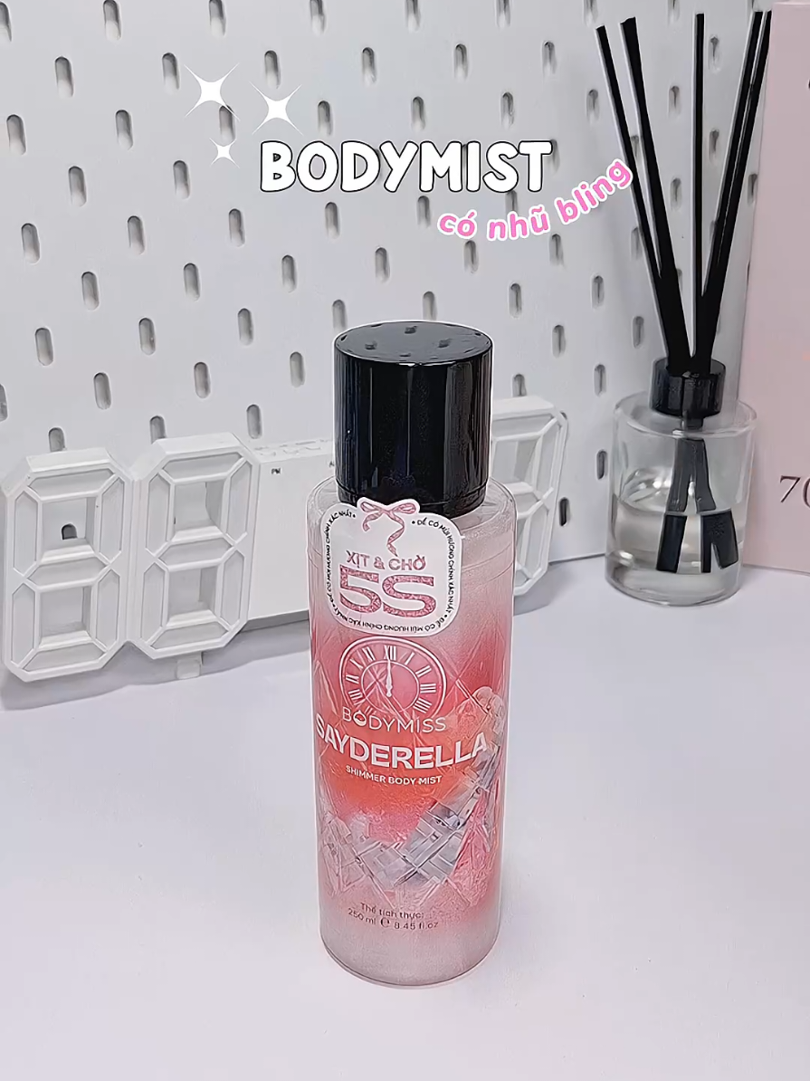 Bodymist đã thơm lại còn có nhũ bling bling ✨️💫 #bodymist #nuochoanu #goclamdep #xitthombody #xuhuong 