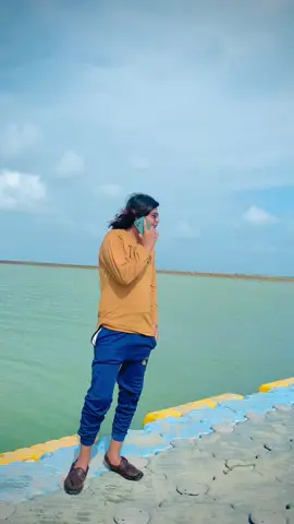 #unfrezzmyaccount #views #fouryou #viralvideo 