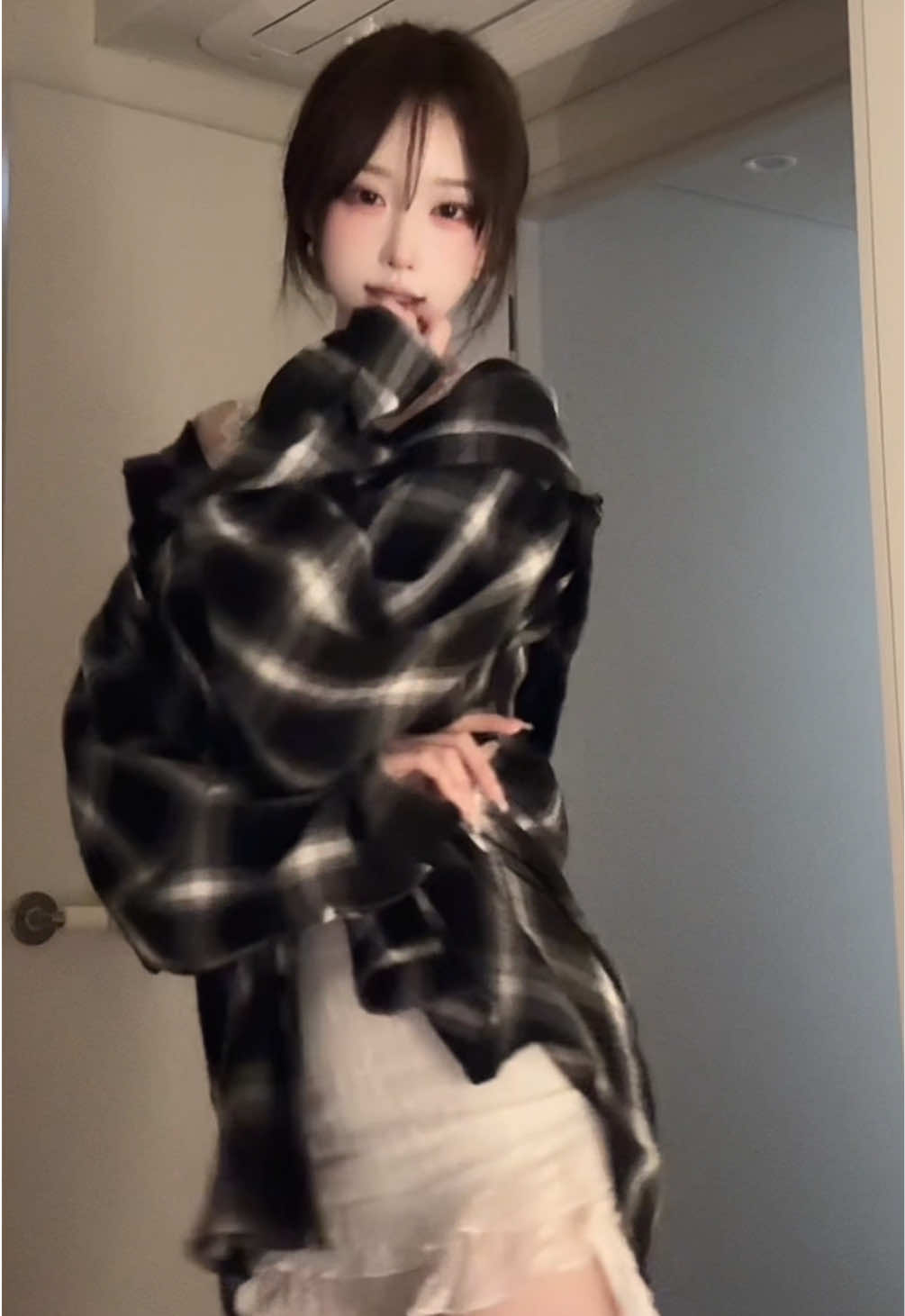제법 유행 따라가는 여자
