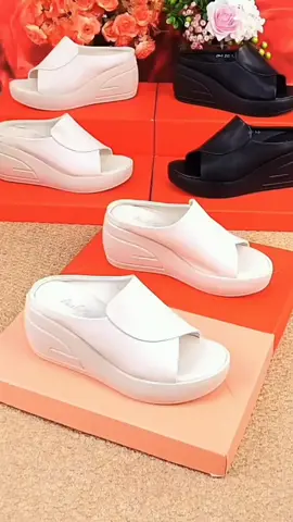 #sandalwedgeswanita #sandalwedges #sandalmurah #sandalwanita #fyp #fouryoupage 