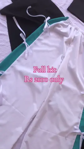 💙#onlineshopping #thefashinmind #thefastandthefurious #thefashionbitou #clothingbrand #foryou #fashion #for #style #tanufashion #fyp 