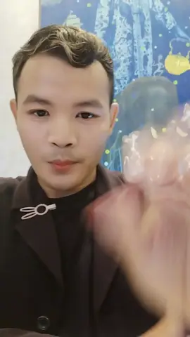 dibuat santai ajaa yaa [laughwithtears][laughwithtears][laughwithtears][laughwithtears]