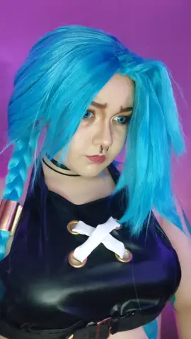 sorry guys for such late posting I just started a new job #jinx #arcane #arcaneleagueoflegends #luna_cos25 #jinxarcane 