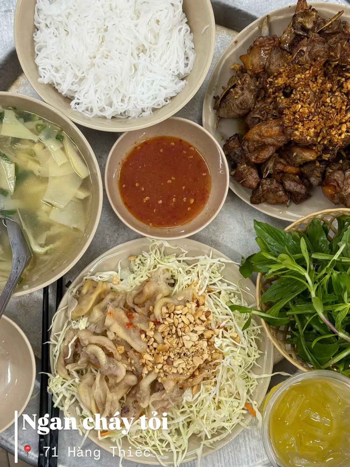 #foodtourhanoi #hanoiangi 
