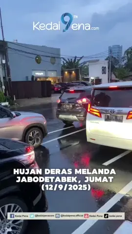 VIDEO: Banjir dan Macet Muncul Pasca Hujan Deras Jumat Sore KedaiPena.Com – Hujan deras yang melanda Jabodetabek, Jumat sore (12/9/2025) membuat kemacetan dan banjir di banyak titik. Di antara titik tersebut adalah Jalan Antasari Jakarta Selatan dan Ciracas Jakarta Timur. Selengkapnya: https://www.kedaipena.com/video-banjir-dan-macet-muncul-pasca-hujan-deras-jumat-sore/ #kedaipena  #kedaipenadotcom  #kedaikreatif 