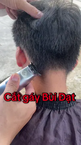 Cắt gáy Bùi đạt theo yêu cầu của khách ruột #tócnamđẹp89hưngyên #màu_tóc_đẹp #uôntoc #nhuộmtóc #màunhuộmđẹp #tócnamđẹp #nhuộm #uốntoc 