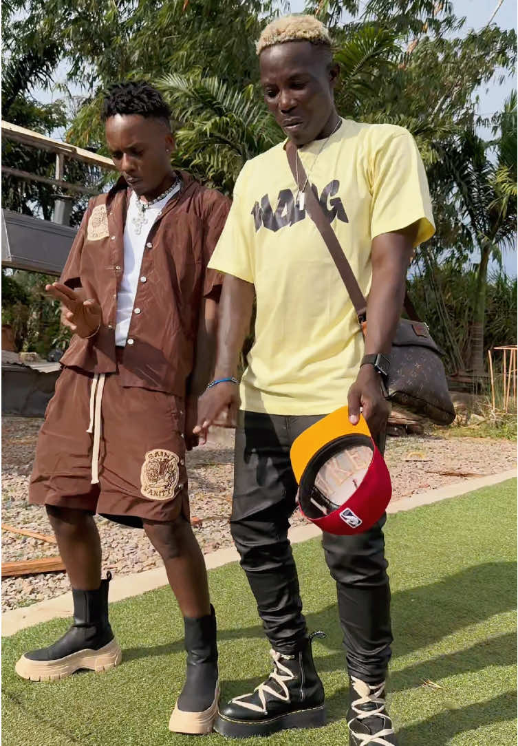 Tugende tuzinemu amazina gekisododo@Lil Pazo Lunabe Music #Ekisododo #latinumlati #lilpazo #foryoupage #ugandatiktok🇺🇬 