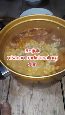 salah satu makanan tradisional orang duri Rojjokk #viraltiktok #viralvideo #tiktokviral #reels__tiktok #reels #jangkauanluas #fyppppppppppppppppppppppp #trending #enrekangdekat #enrekanginfo 