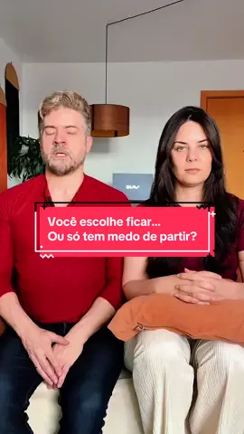Você ama. Mas também se pergunta se vale a pena continuar. Ficar ou ir embora? Aqui você aprende a decidir com firmeza — sem brigar, sem implorar e sem se anular. Salva esse vídeo se você tá vivendo esse dilema. #relacionamento #RelacionamentoConsciente  #Decidir  #Autoestima  #RelacionamentoTóxico  