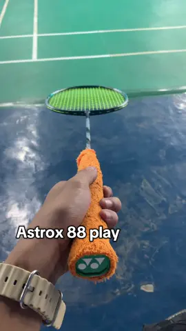 Note: rep racket on yellow basket #yonex #racket #astrox88play 