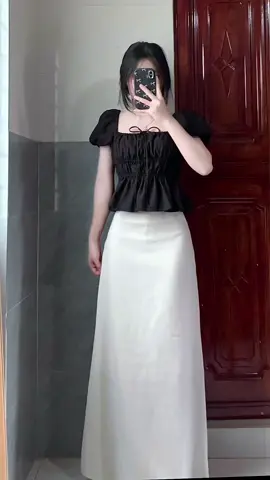 dịu dữ lunn💗 #xh #viraltiktok #outfit #hottrend #chanvaynu 