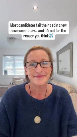 You can do everything right and still get cut at assessment day. The truth? Recruiters are watching for small details that trip candidates up. I made a free checklist with the 10 biggest red flags - and how to fix them. 👉 link in bio. #cabincrewprep #cabincrewassessmentday #aspiringcabincrew #flightattendantinterview #cabincrewcareer