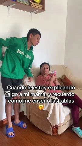 Pero preguntelen en que capituló va la novela se la sabe toda 🤪#humor #comedia #comedy #viral 