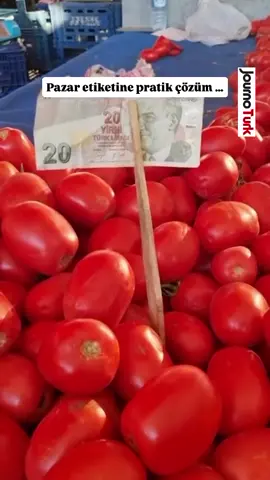 Pazar etiketine pratik çözüm … Ankara Etimesgut‘daki Halk Pazarı’nda bir Pazarcı domates fiyatları etiketlerini  20 TL’lik banknot ile hazırladı. #haber #kesfet #kesfetteyiz #keşfet #keşfetteyi̇z