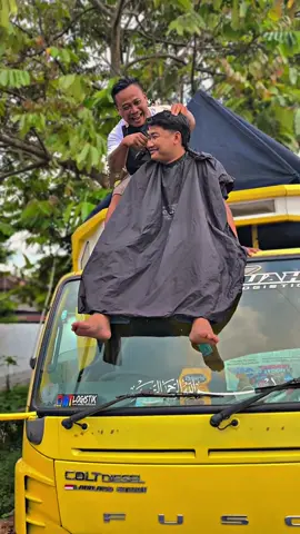 Luweh penak macak pekok dari pada pekok macak pinter 😂😂#keinarraryukitransport #fypシ゚viral #CapCut 