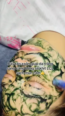 💎CẤY TẢO XOẮN NANO CĂNG BÓNG  ✅Giảm thâm mụn ✅Giúp da trắng sáng mịn màng ✅Giảm dầu nhờn & ngăn ngừa mụn ✅Phục hồi da hư tổn & da khô mất nước ✅Cung cấp vitamin cần thiết cho da  Với công nghệ tiên tiến của Hàn Quốc ✅Không xâm lấn ✅Không cần thời gian nghĩ dưỡng ❌ Một buổi cấy tảo bằng 5 Buổi chăm sóc da cơ bản , tội gì ko cấy ạ 😘❤️     Spa em cấy tảo có mix kèm các dưỡng chất ,kết hợp vitamin C ,Tế bào gốc cam kết tảo cấy 100% chứ không phải mặt nạ tảo nhé  Với công thức mix độc quyền bên em cấy lần 1 đã thấy hiệu quả ạ #caytaoxoannano #taoxoanhatban 