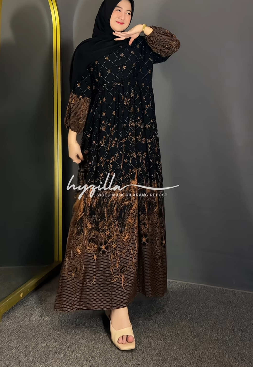 Membalas @tikaa SE ADEMM itu emg bahannya tebell no nyusut💖👏🏻#dasterviral #dastermurah #dasterkekinian 