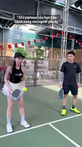 Cứ thế thôi 🤣 hẹ hẹ #HuyenXinhPickleball #pickleball 