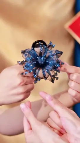 Kẹp tóc dây đồng thủ công hình hoa #keptoc #keptocxinh #keptochoa #keptocthucong #xuhuong 