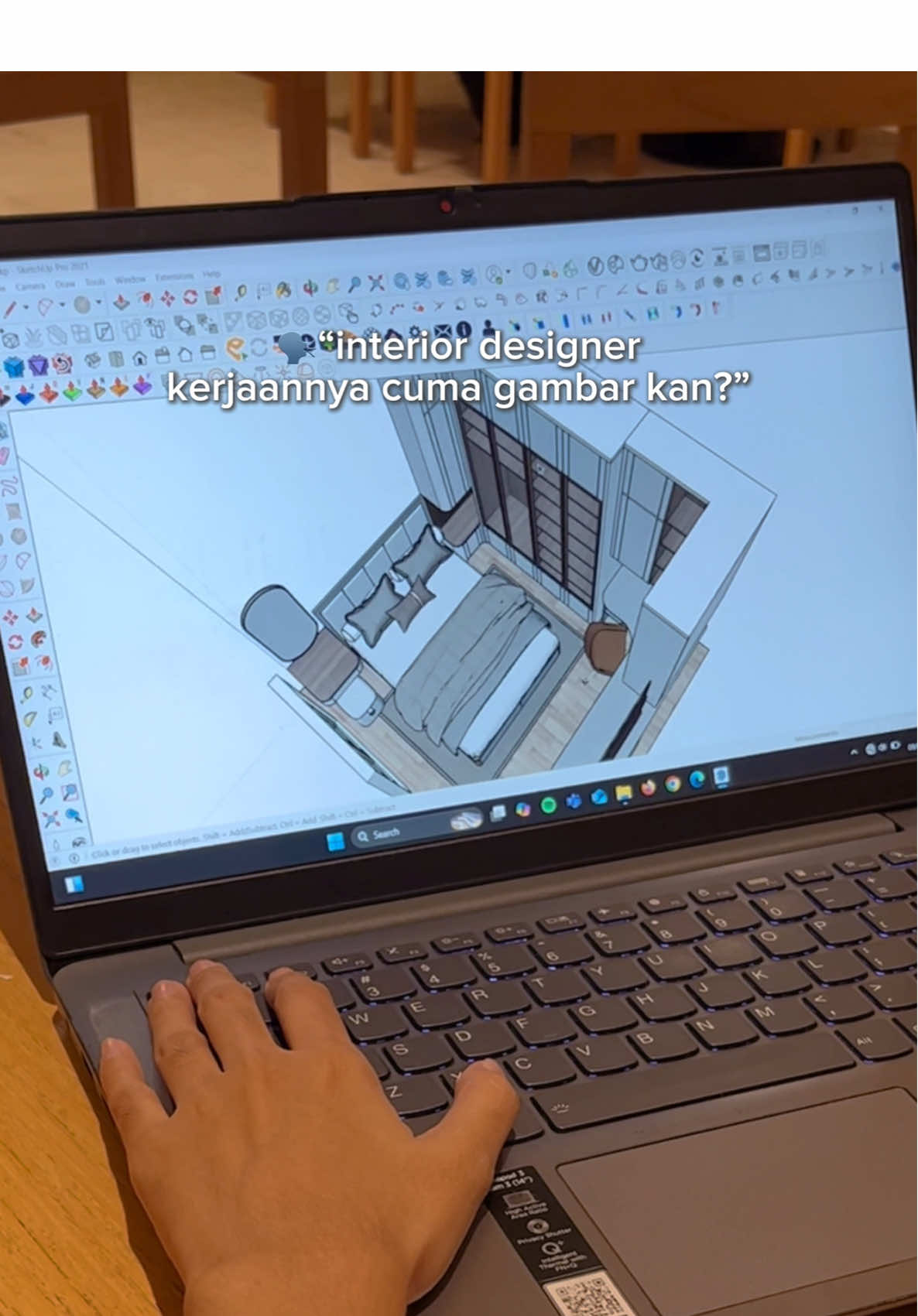 Bener sih kerjaannya gambar tapi sekalian pilih material, cari tukang, budgeting, pantau projek, pokoknya sampai semua beres dan hasilnya sesuai dengan designnya!   #InteriorDesign #JasaDesainInterior #InteriorDesignJakarta #LuceLivinDesign