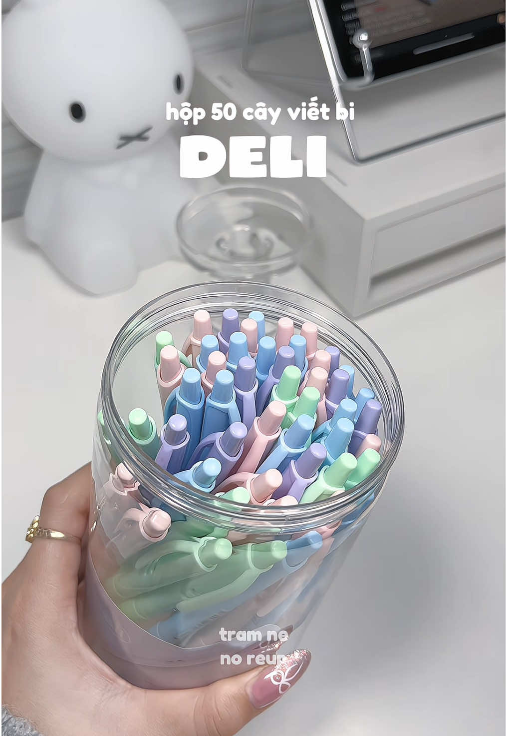 cỡ này thì hông lo “ ê tao mượn cây bút “ nữa đâu nha 🫢 #deli #butbi #backtoschool #dungcuhoctap #dungcuhocsinh 