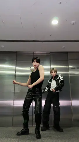 diiiive in it  #ZEROBASEONE #ZB1 #제로베이스원  #KIMTAERAE #PARKGUNWOOK  