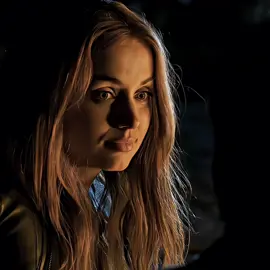 بنام واصحا مافيش تغيير.  ..  ..  ..  #آنا_دي_أرماس #anadearmas #آنا_دي_أرماس #anadearmas #foryou 