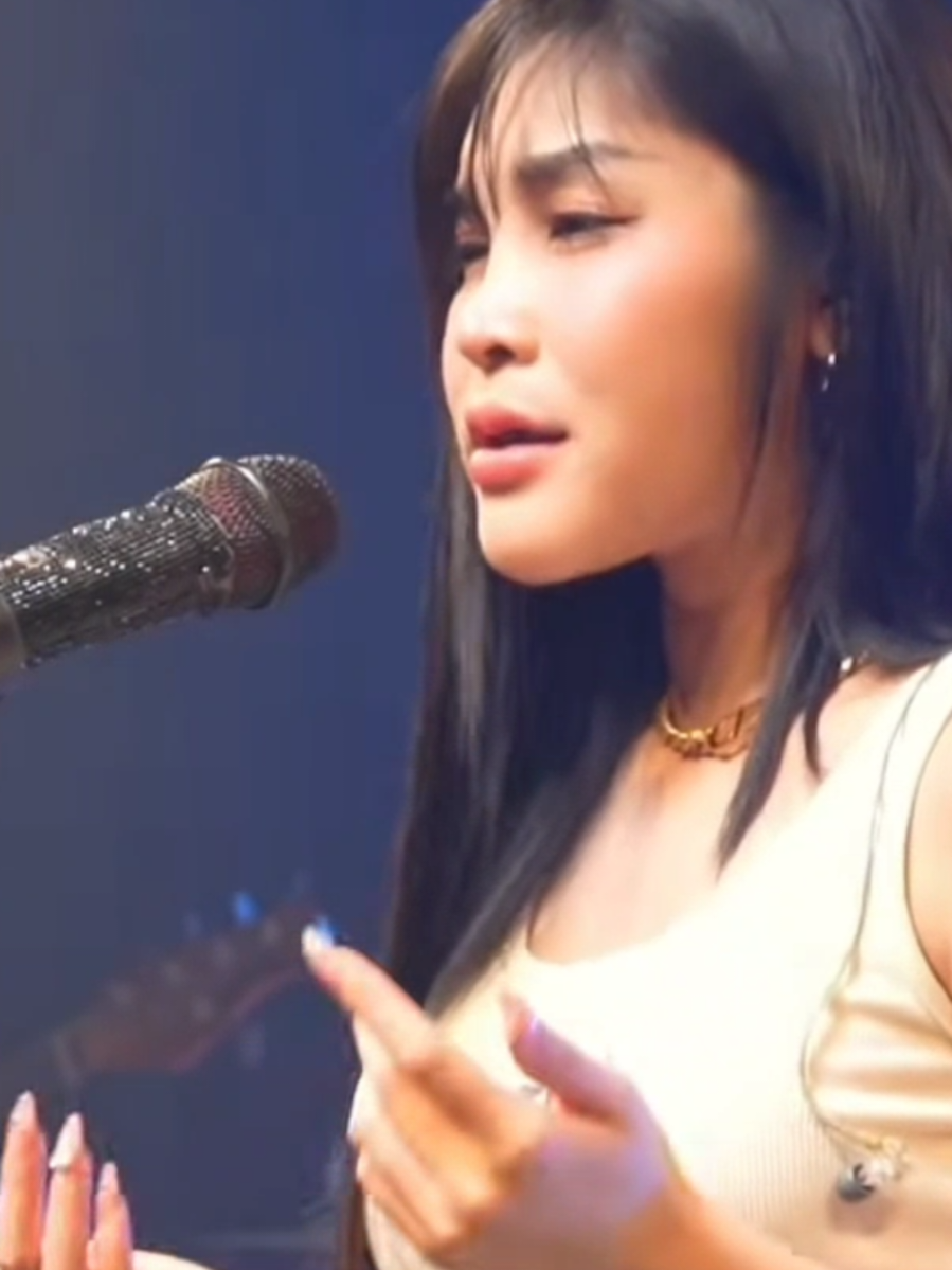 #ฝันเอาไว้ที่ปลายฟ้า😚😚 #ปลายฟ้า #เนสกาเเฟศรีนคร #ฟีดดดシ #fypシ 