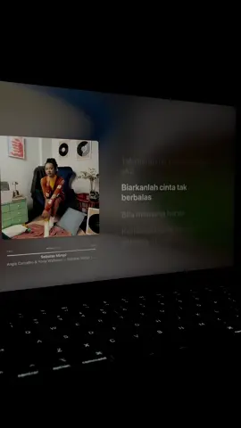 Sebatas Mimpi - #angiecarvalho #yoviewidianto #applemusic #fyppppppppppppppppppppppp #lyrics_songs 