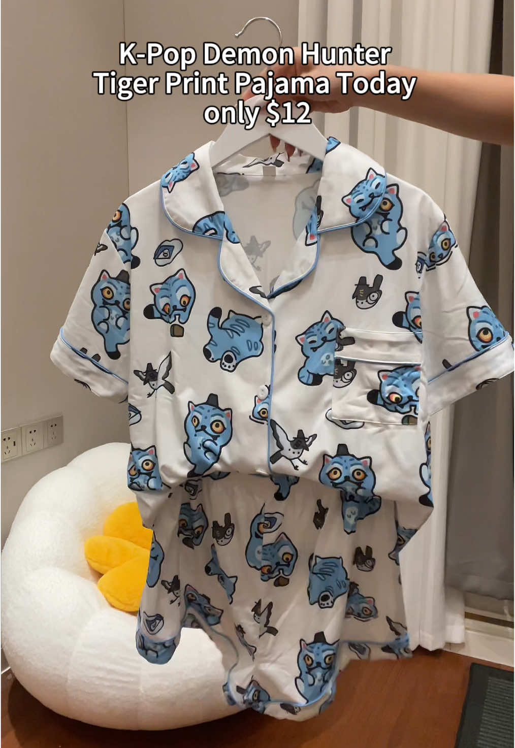 #2pcs #pajama #pjs #pj #kpopdemonhunters #spolightfinds #tiktokshopcreator #girls  