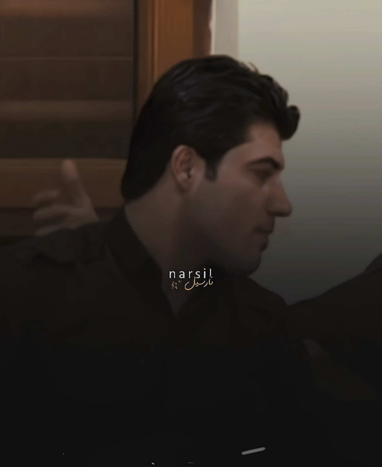 چاوانم لە تەوافی دوو چاوی شەهلاییتە شێواویم وەک شێواوی ئەگریجەی خورماییتە 🤎.  #fyp #foryou #foryoupage #narsilنارسیل #awatbokani 