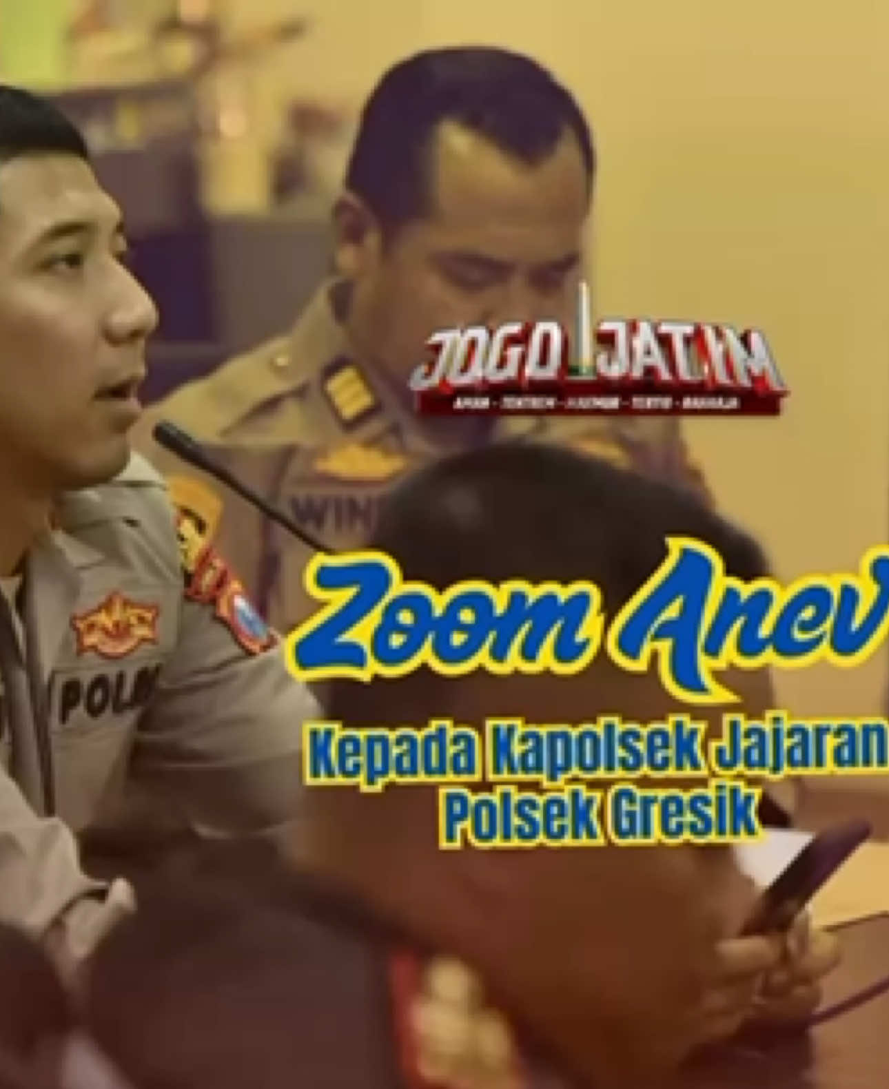 Wakapolres Gresik pimpin Anev virtual bersama jajaran Polsek se-Kabupaten Gresik. Forum ini jadi sarana evaluasi situasi kamtibmas dan pemantauan program kerja Polres Gresik. Polres Gresik berkomitmen berinovasi, bersinergi, dan memberi pelayanan prima. #Gresik #KabupatenGresik #PolisiHumanis #Polri #AnevVirtual  @POLRESGRESIK @infogresik 