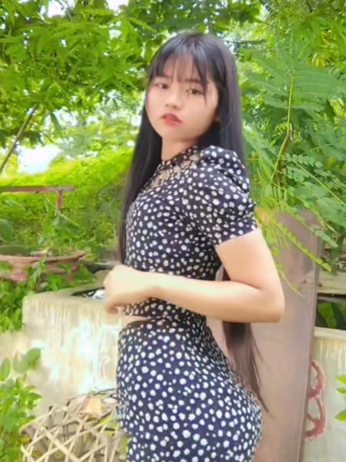 #ကသာကနေတာ😁စိတ်ကသိပ်ကြည်တာမဟုတ်ဘူး🤪🤭 #ချစ်စရာလေးမလား🙈 #မျက်စိမနောက်ကြေး😂😂 