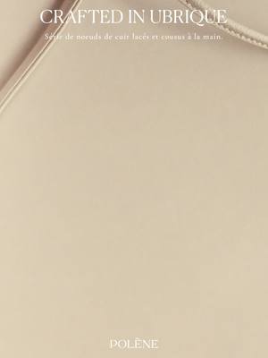 Découvrez nos créations aux formes subtiles et au savoir-faire d'excellence.