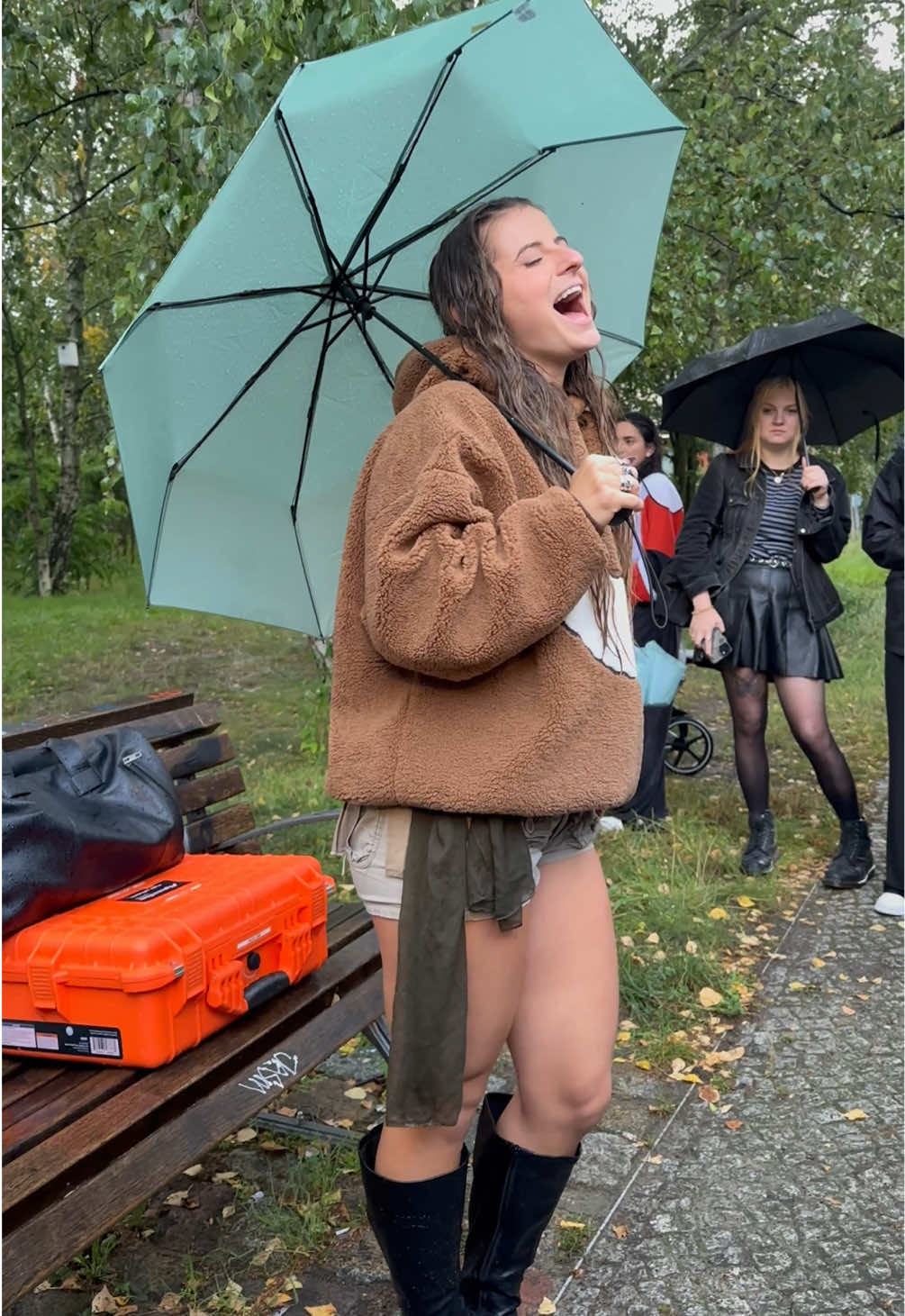 thank you for yesterday @Natalie Jane 🐼❤️ It was amazing even with all the rain - @Natalie Jane  - #fy #fyp #nataliejane #nataliejanesings #unreleasedsong 
