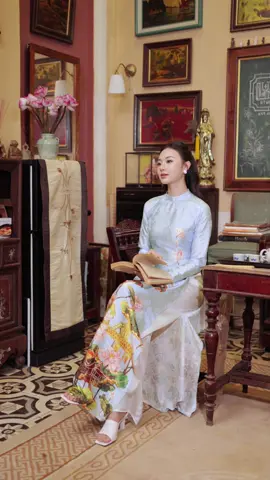 Dẫu thời gian đổi thay, áo dài vẫn mãi là bản sắc #aodailamia #aodaitruyenthong #lamiadesign #trending #aodaicachtan