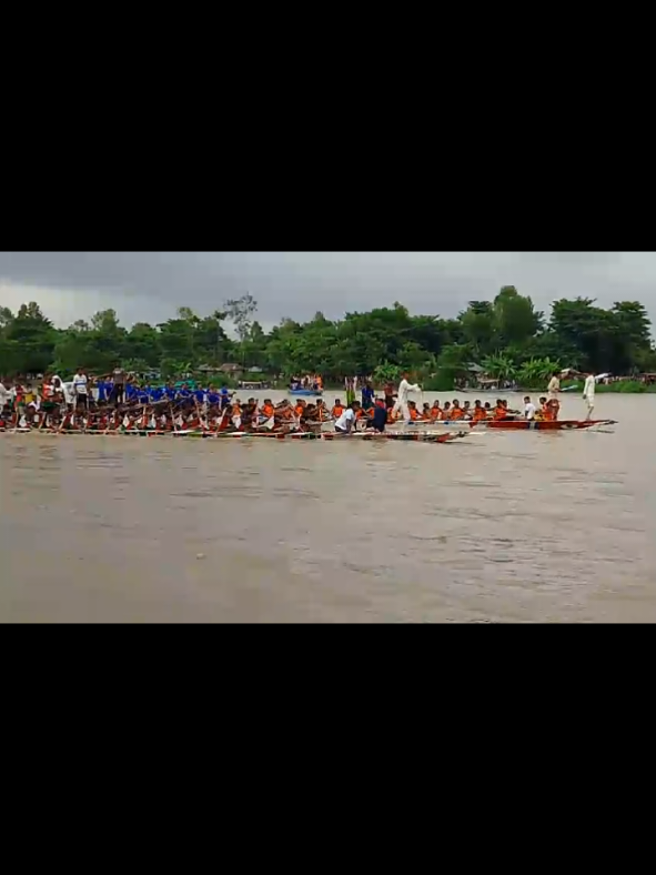 আজকে শেরপুর ঐতিহাসিক নৌকা বাইছ প্রতিযোতা প্রথম বাইছ #foryou #foryoupage #toktok 