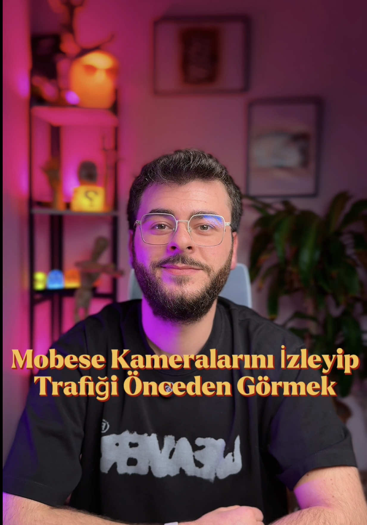 Mobese kameralarını izleyip trafiği önceden görmek, benim sürekli kullandığım bir taktik. Bence sizlerin de işine yarar.