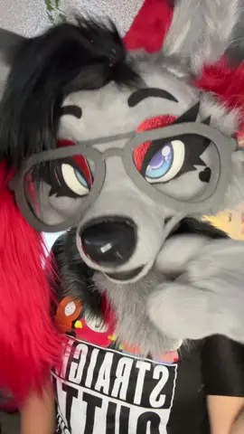 A little inspiration from the werewolf for this Friday ✨❤️ || #furry #fursuit #werewolf #foryou #furryfandom