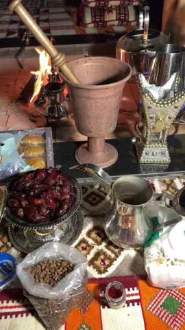 “يـالبيب العقل خـلّك عـلى الدنيـا صبـور القنـاعه كنـز والـصبـر والإيمـان شيـك خـل فـي وجـهك حيـا لا يضيّعـك الغـرور اعـرف اللـي لك مـن الحـق واعرِف ما عليـك”   #كسبلور #ترند 