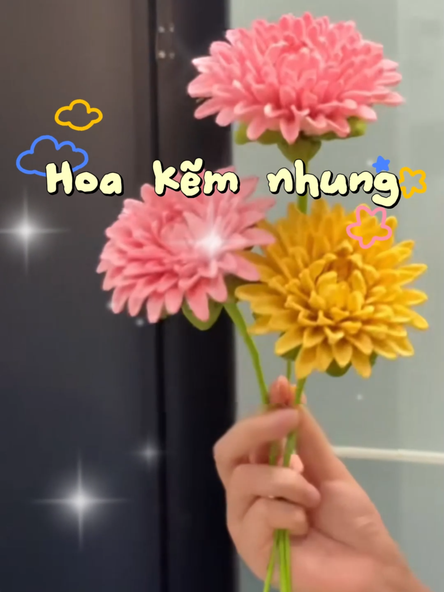 Uốn từng cánh mỏng, xếp từng lớp → bó hoa lê “đốn tim” liền 💛#hoahandmade #kemnhung #fyp #Handmade #DIY