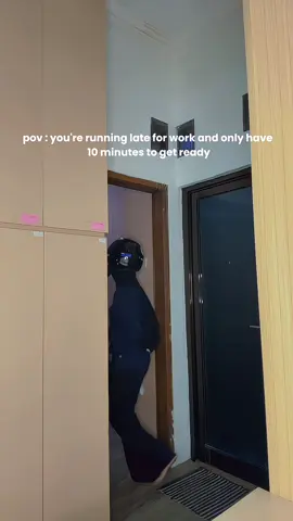 10 menit untuk berangkat kerja pake Becca top #dastisy #fyp #outfitinspo #outfitideas #fashion 