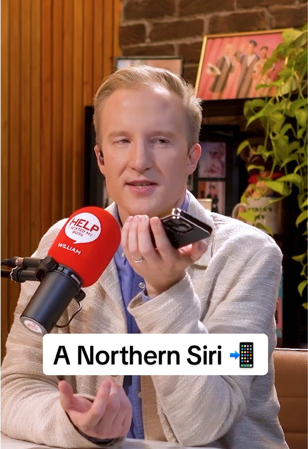 Petition for @Jordan North to be the new voice of nothern Siri  #apple #siri #applewatch #funny 