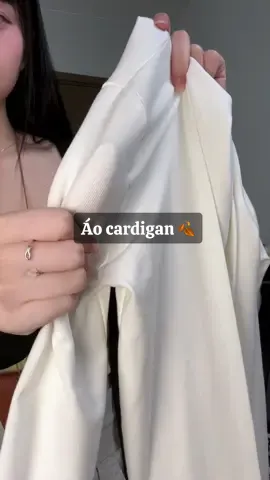 Con áo cân mọi outfit✨💃 rẻ này cứ phải mua 2-3 cái để mặc thay đổi luôn đó mb ✨ #xuhuong #review #cardigan #meozbasic #phoido 
