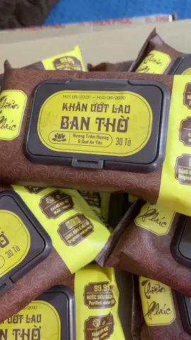 Khăn ướt bao sái ban thờ thiên phúc  Giấy ướt hương thơm trầm . #xuhuong #xuhuongtiktok #hot #thinhhanh #giayuot #baosaibantho #tiktok #khan #xuhuong 