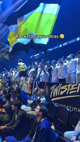 French fans turning up in Lyon 😮‍💨🇫🇷 #rocketleague #rlcs 