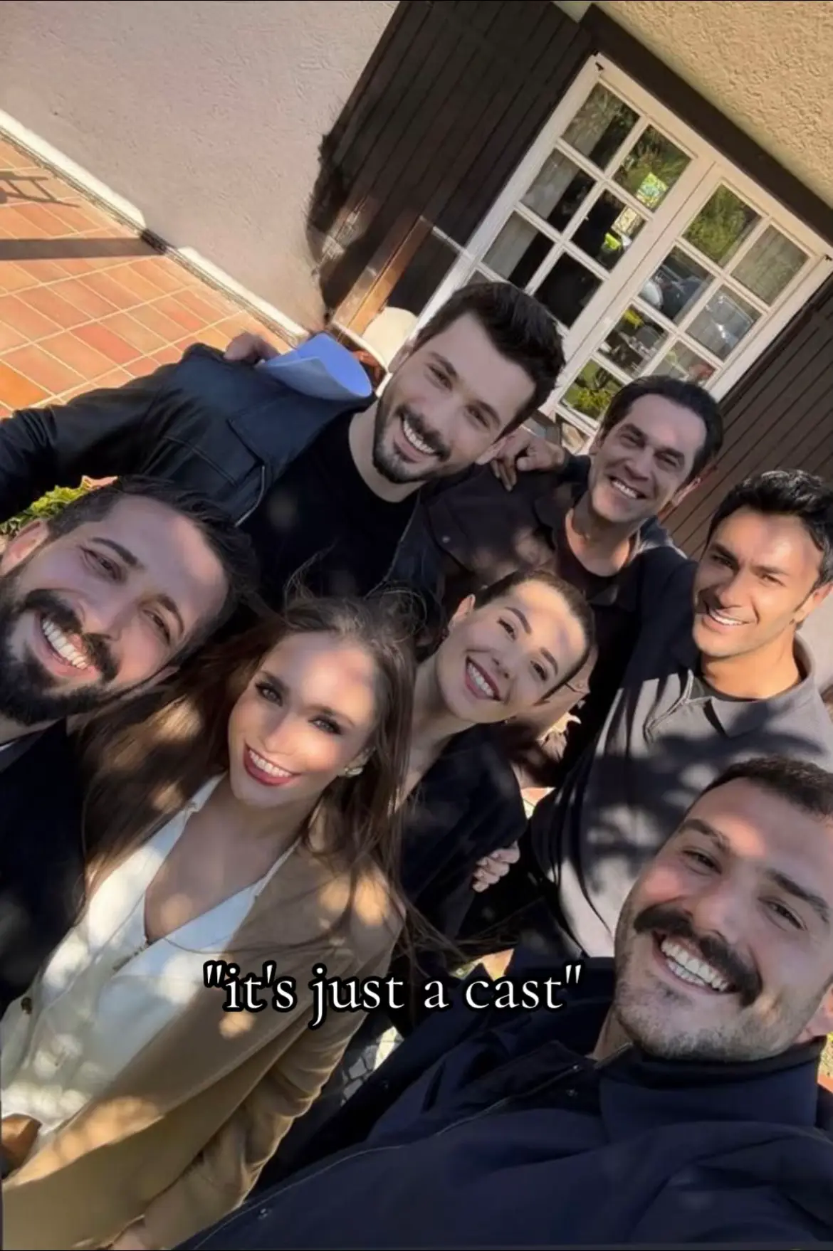 it's not just a cast🥹 #hudutsuzsevda #zeynepleto #halzey 