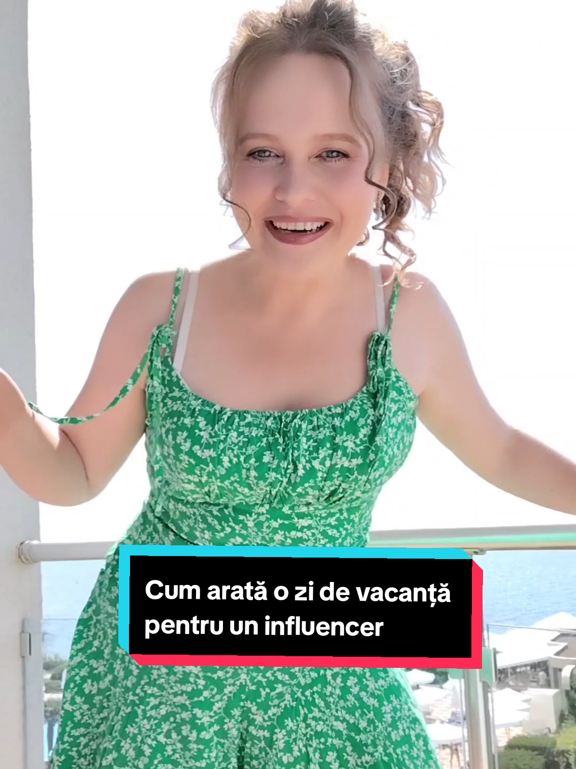 Și voi munciți în concediu?😊 Insta: @ancaprecupofficial #ancaandreeaprecup #fyp #vacanta #mare #munca 